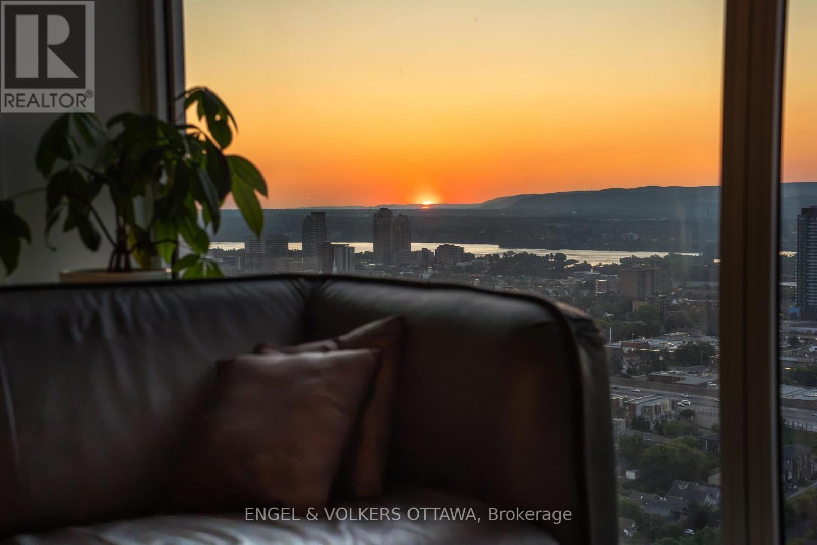 #3602 805 CARLING AVENUE - Image 7