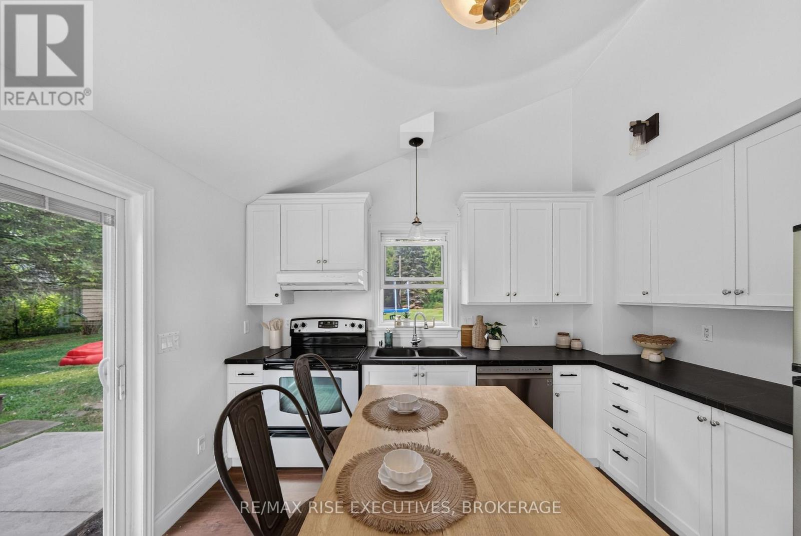 2990 RUTLEDGE ROAD - 12