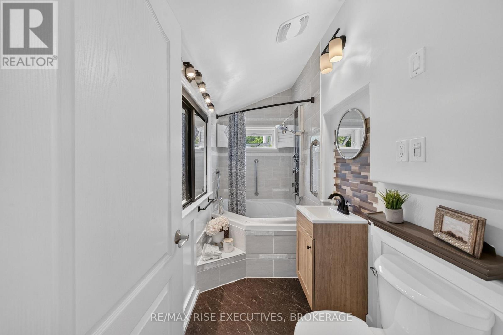 2990 RUTLEDGE ROAD - 21