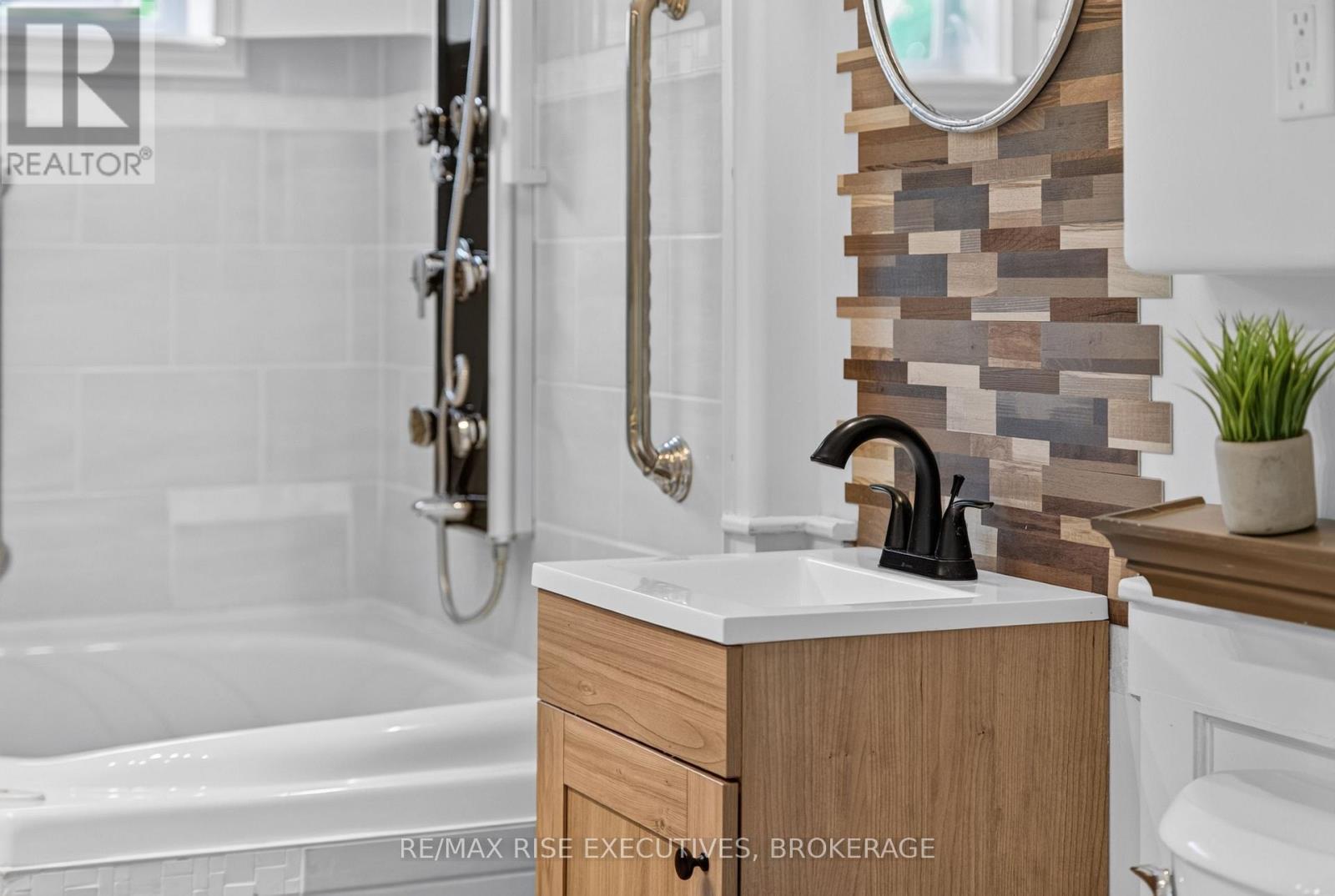 2990 RUTLEDGE ROAD - 30