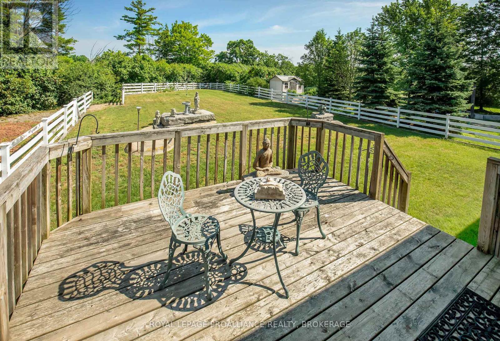 1098 COVERDALE DRIVE - 28