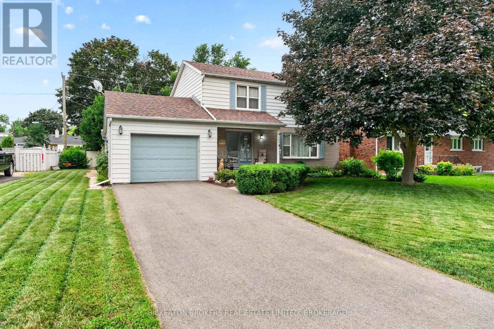 160 ELMWOOD DRIVE - 1