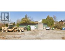 1742 Longwoods Road, Southwest Middlesex, ON N0L2N0 Photo 6