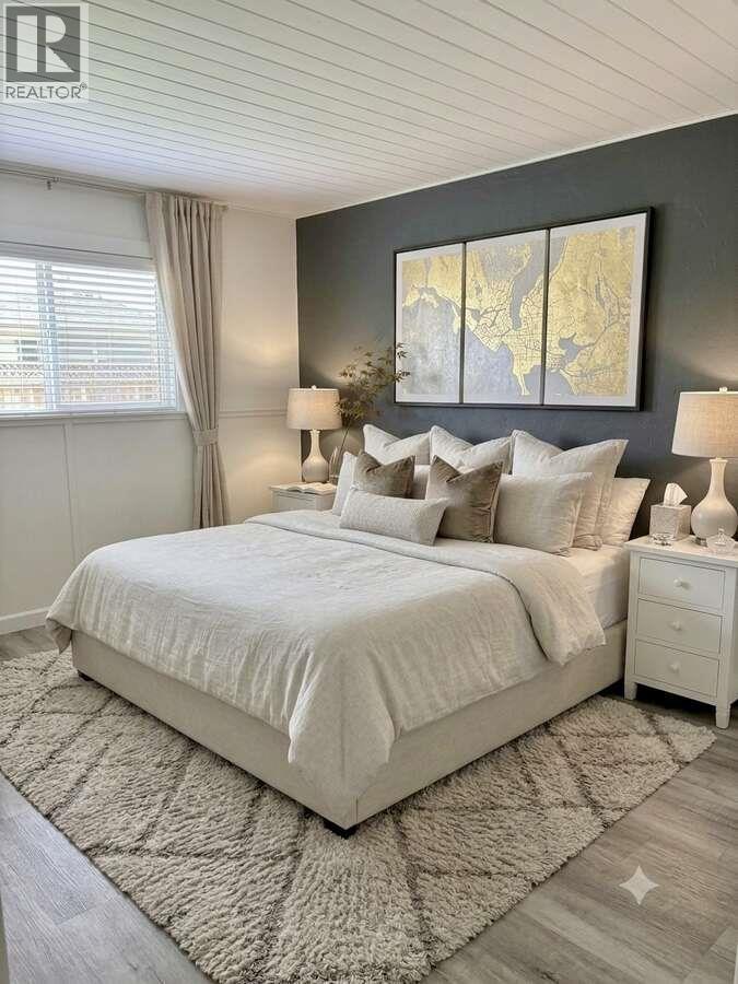 453 Alexander Avenue - 35