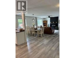 Kitchen - 453 Alexander Avenue, Penticton, BC V2A1E6 Photo 8