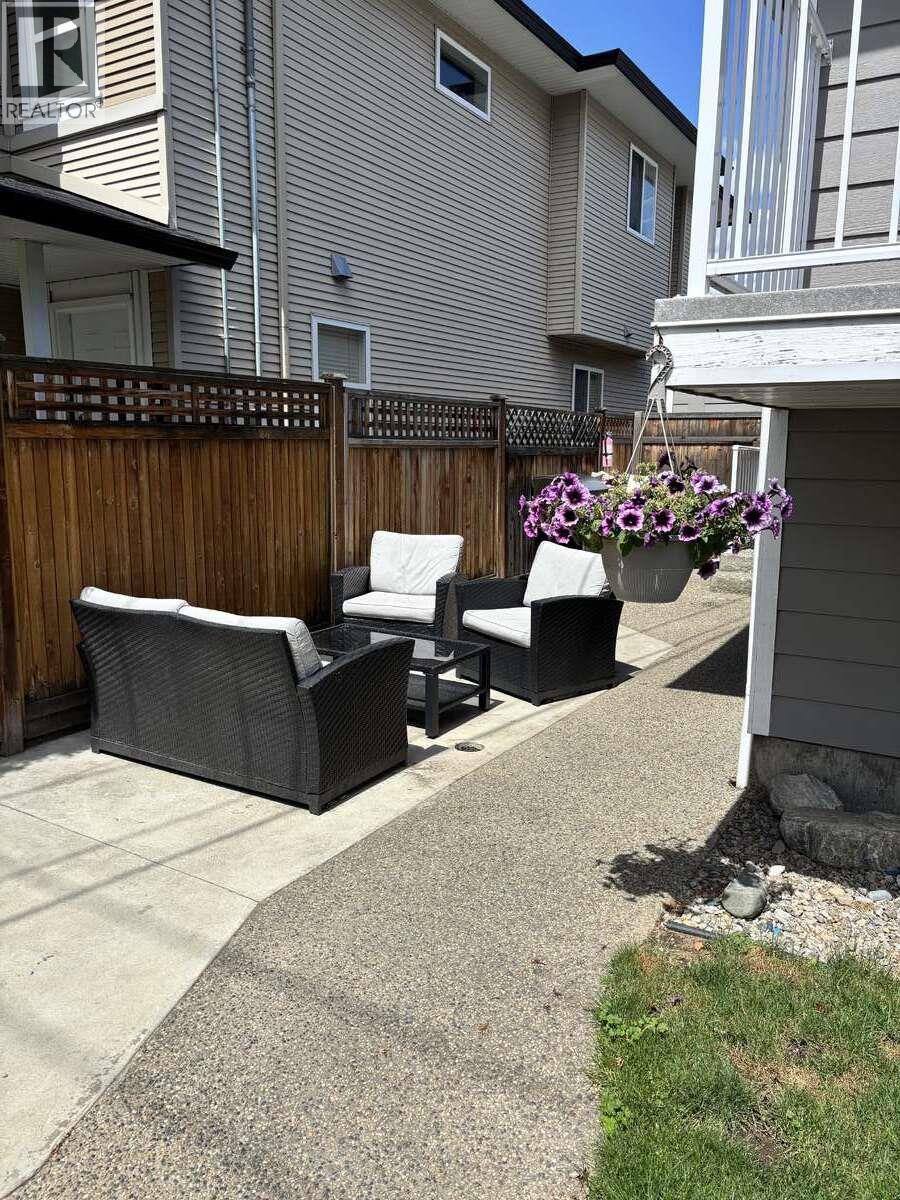 453 Alexander Avenue - 40