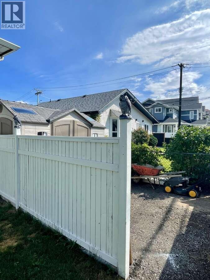 453 Alexander Avenue - 47