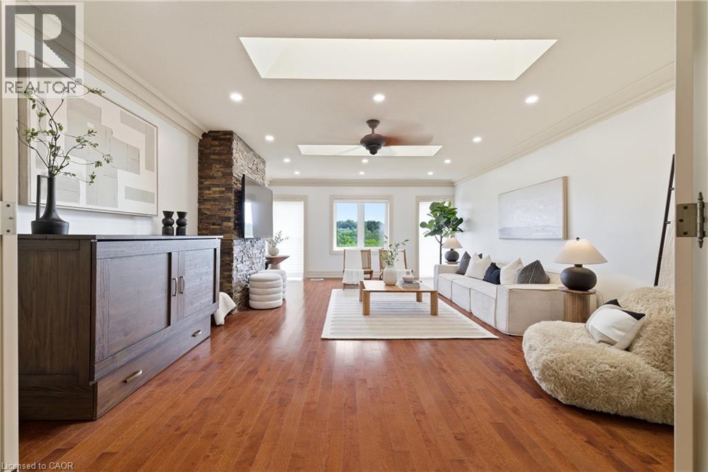 54 PAIGE Street - Image 25