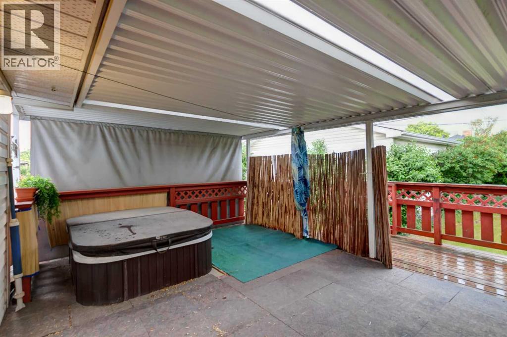 7412 22 Street SE - 23