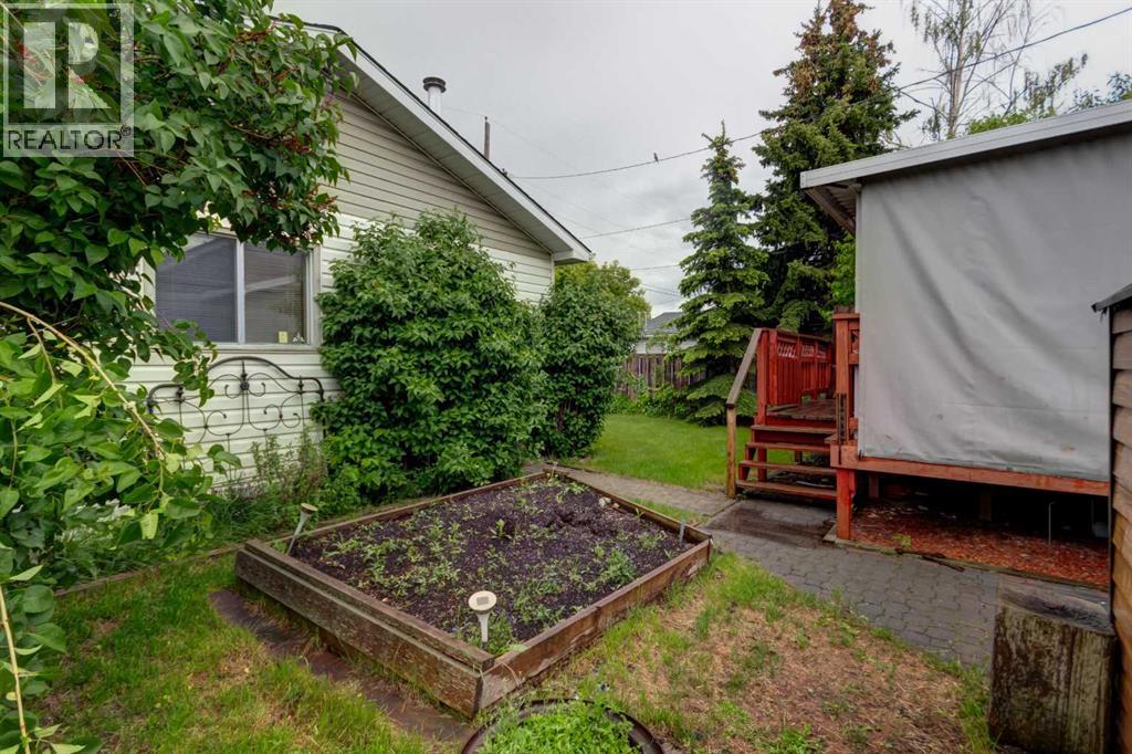 7412 22 Street SE - 25