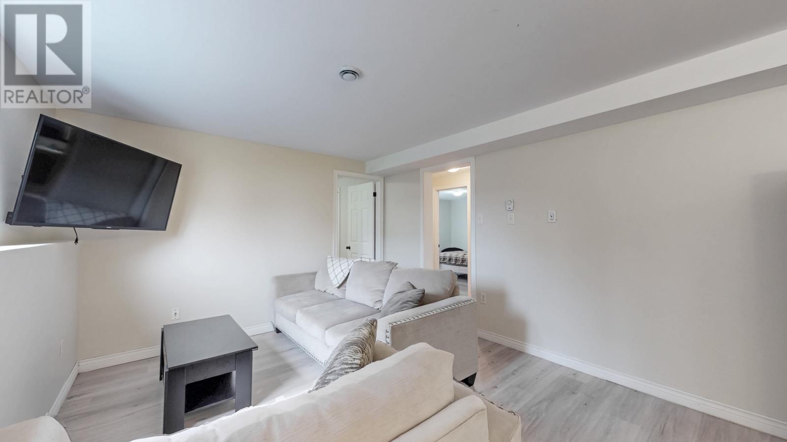27 Otter Drive - 35