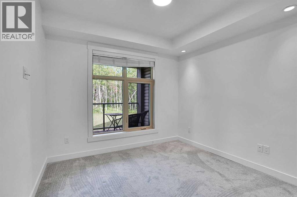 #214 15 Aspenmont Heights SW - 25