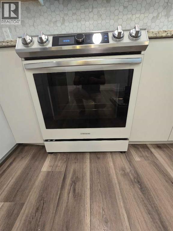 #214 15 Aspenmont Heights SW - 8