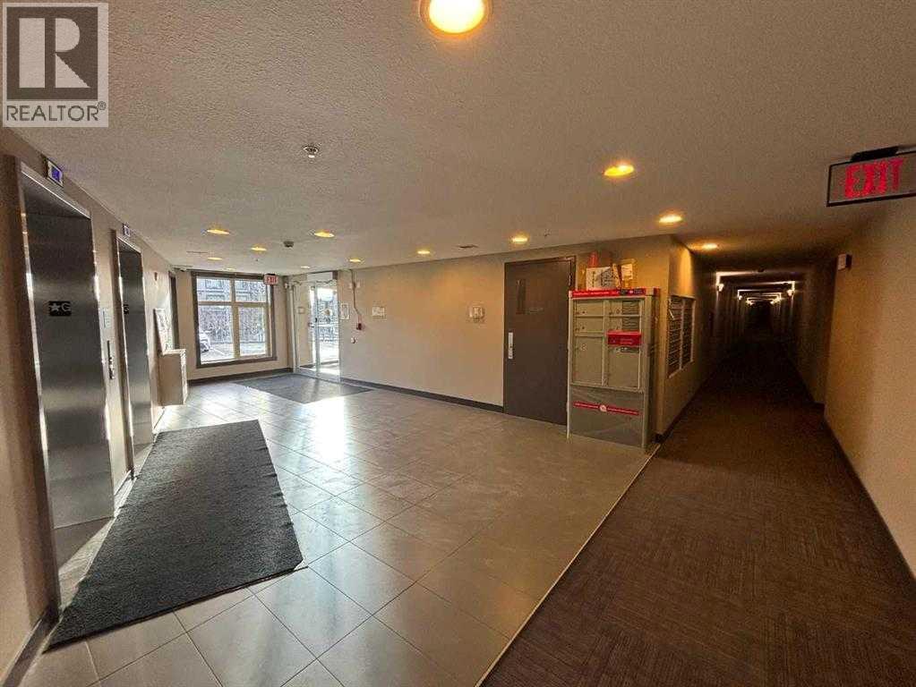 #214 15 Aspenmont Heights SW - 4