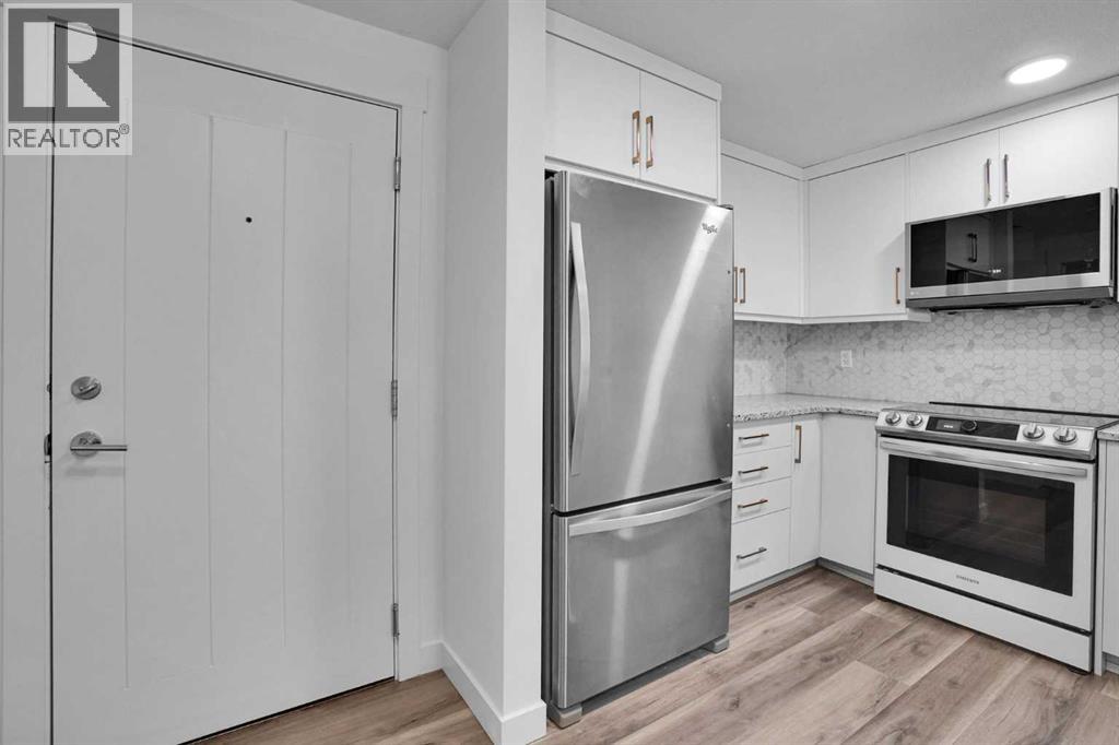 #214 15 Aspenmont Heights SW - 6