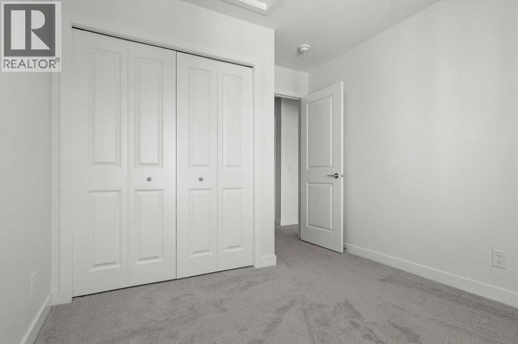 8562 19 Avenue SE - 38