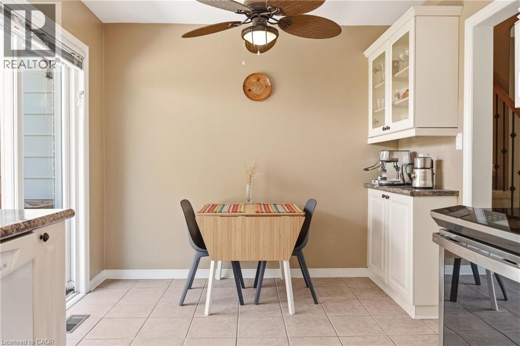 569 PARKSIDE Crescent - Image 17