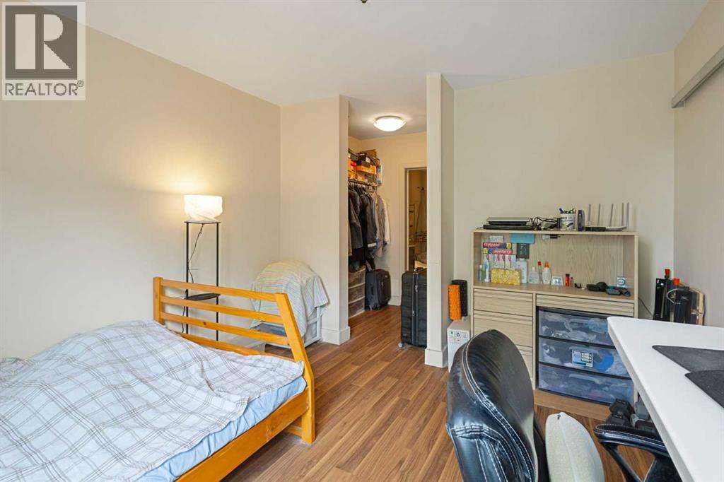 #221 955 MCPHERSON Road NE - 11
