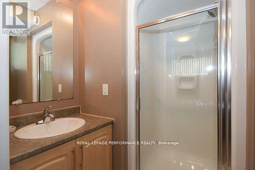 37 AND 35A CLOVERLOFT COURT - 21