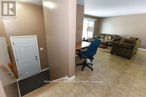 37 AND 35A CLOVERLOFT COURT - 6