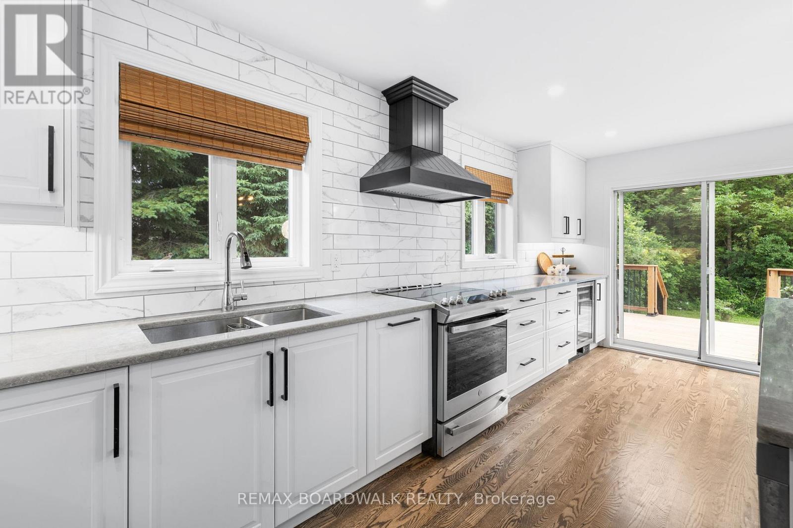 154 CATHERINE AVENUE - 11