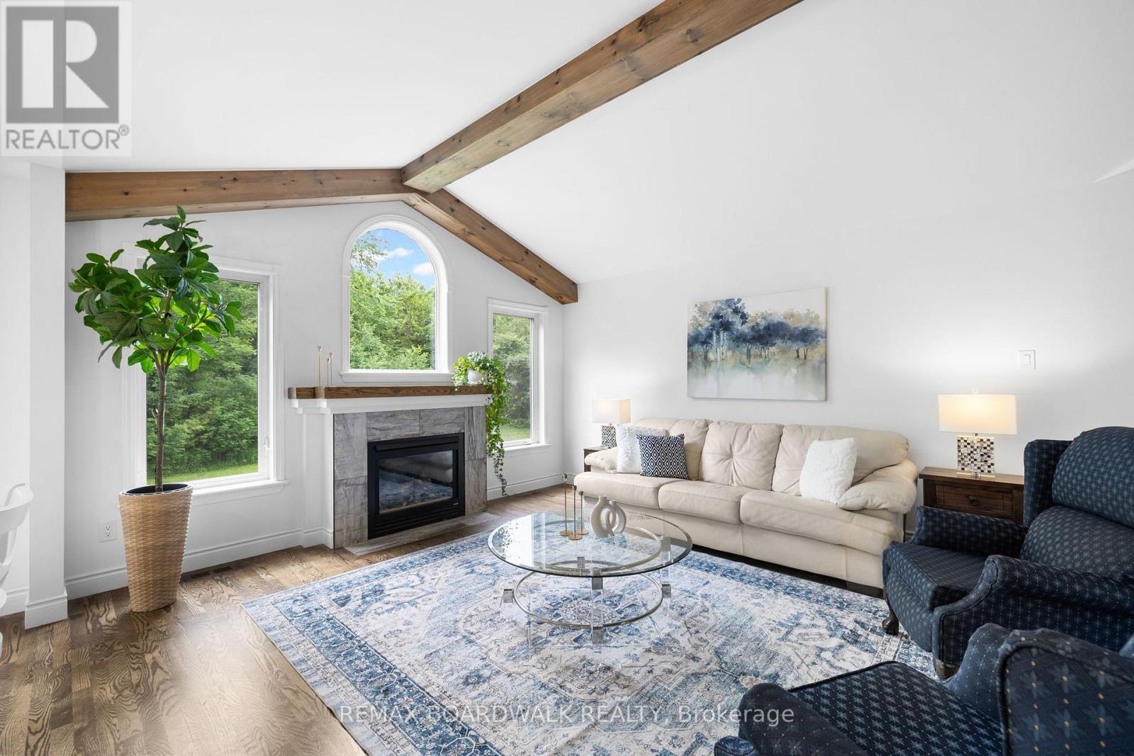 154 CATHERINE AVENUE - 16