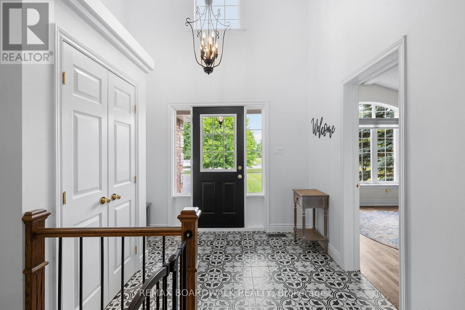 154 CATHERINE AVENUE - 4