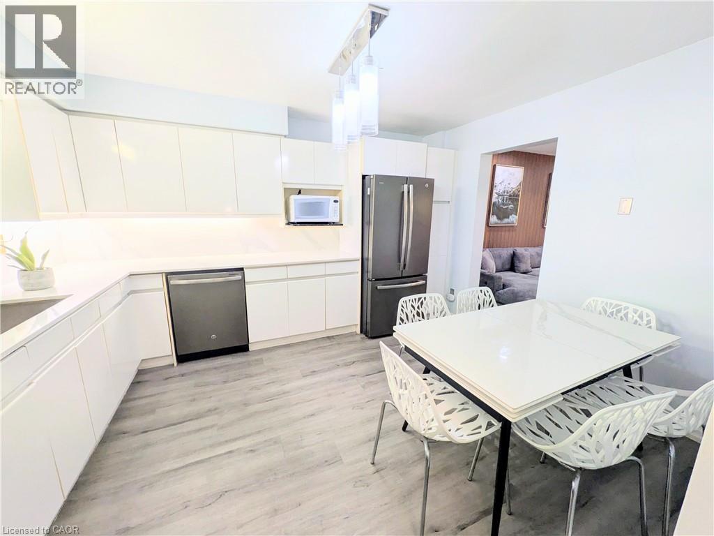 #1 22 RIVERDALE Drive - Image 7