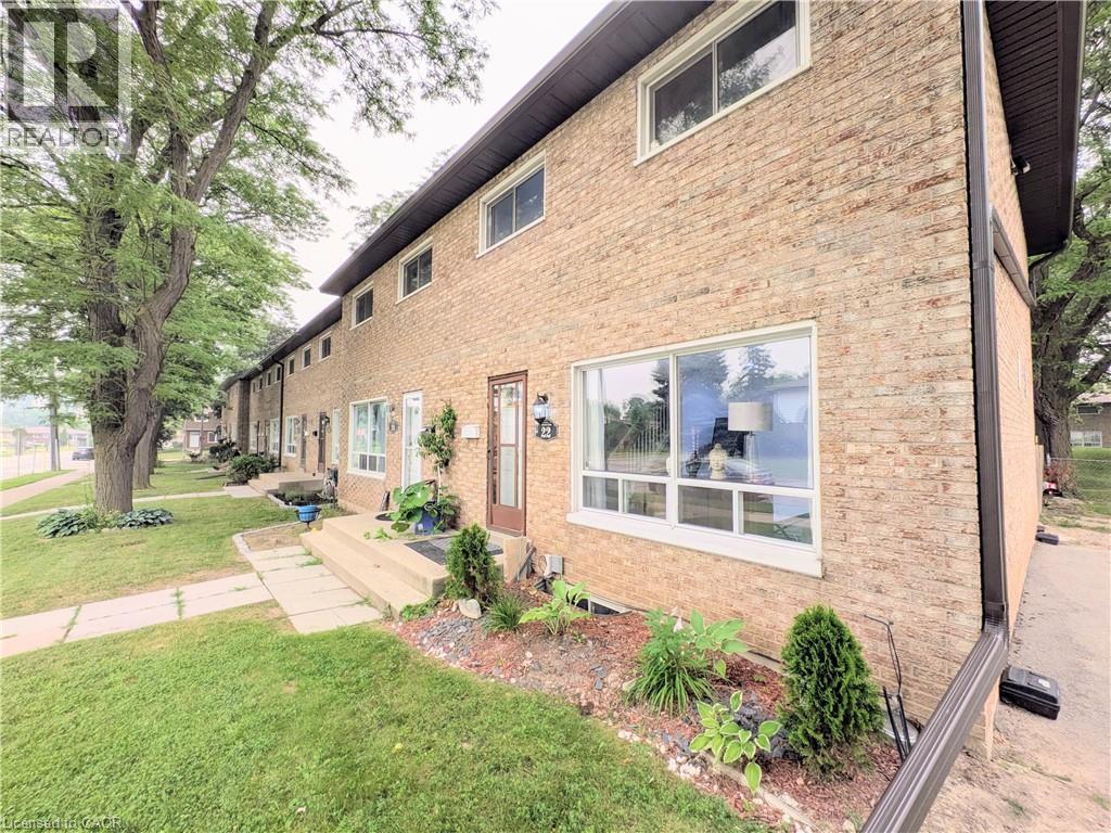 #1 22 RIVERDALE Drive - 27