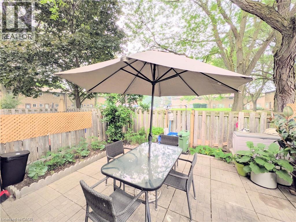 #1 22 RIVERDALE Drive - 25