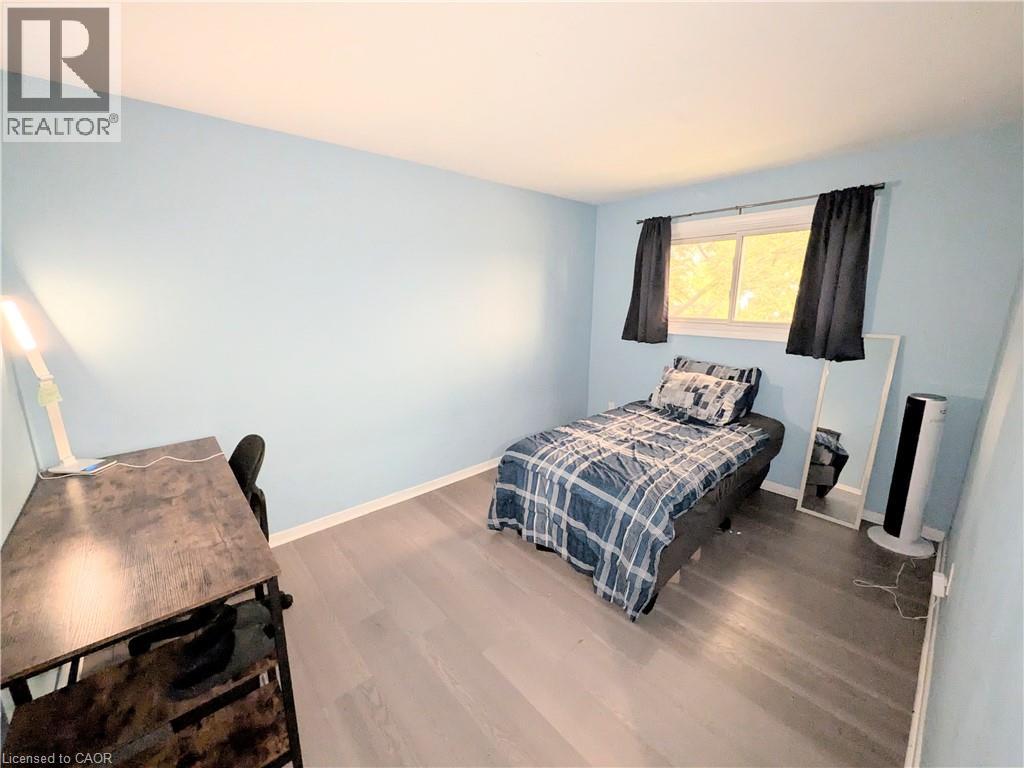 #1 22 RIVERDALE Drive - 16