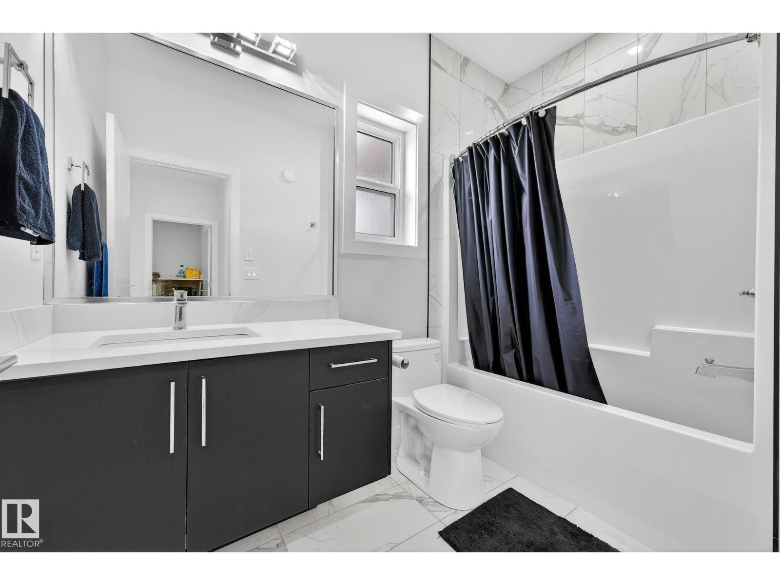 4413 39 ST - 43