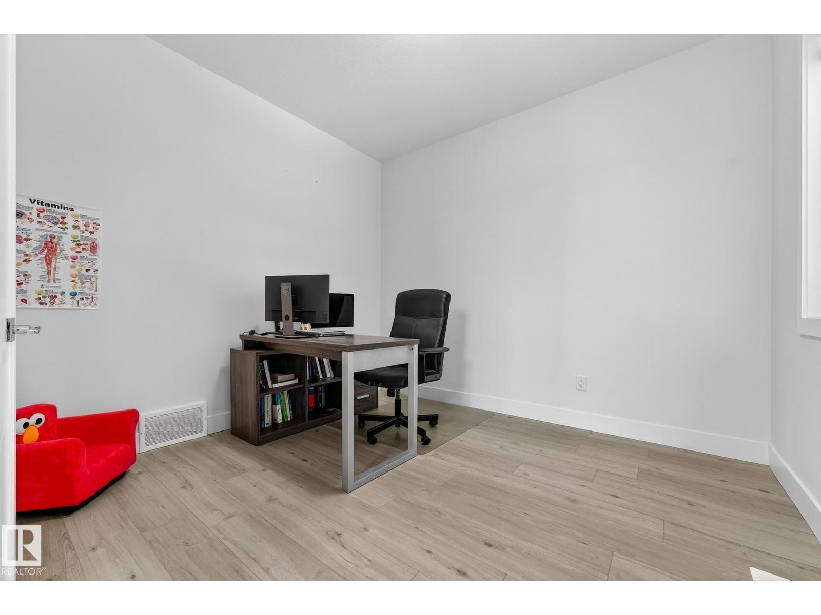 4413 39 ST - 20