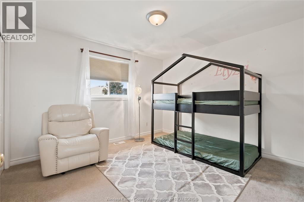 1414 GIRARD DRIVE - 14