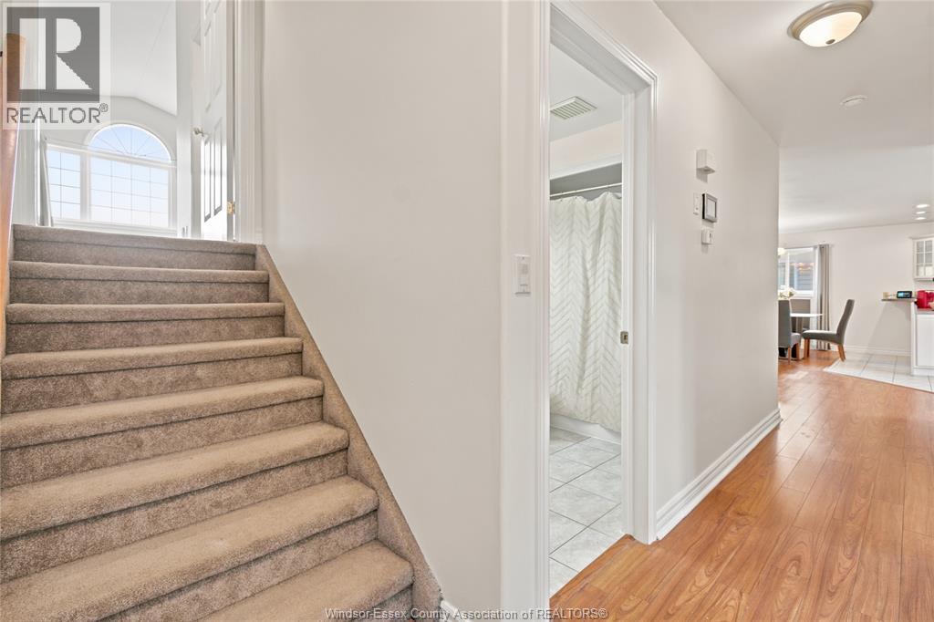 1414 GIRARD DRIVE - 17