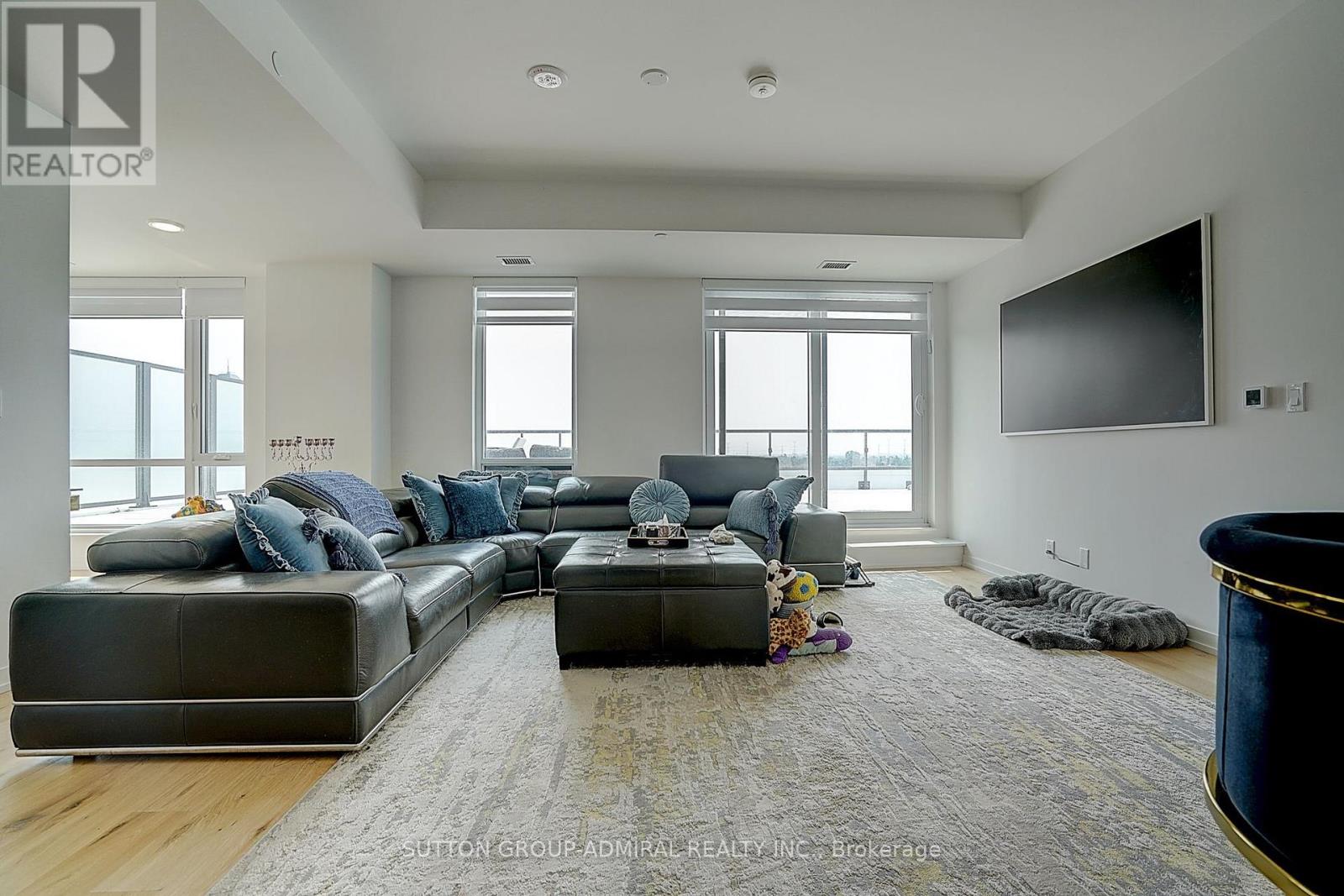 #712 8 BEVERLEY GLEN BOULEVARD - Image 10