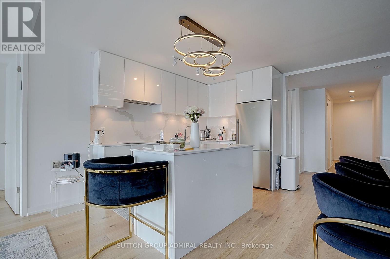 #712 8 BEVERLEY GLEN BOULEVARD - Image 16