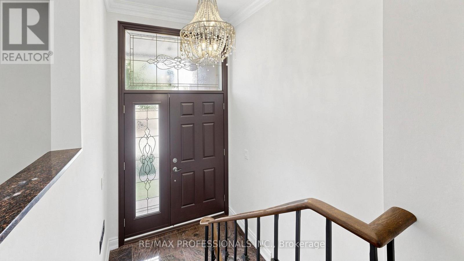 32 SELLMAR ROAD - 25