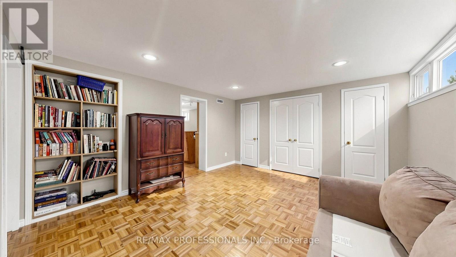 32 SELLMAR ROAD - 29