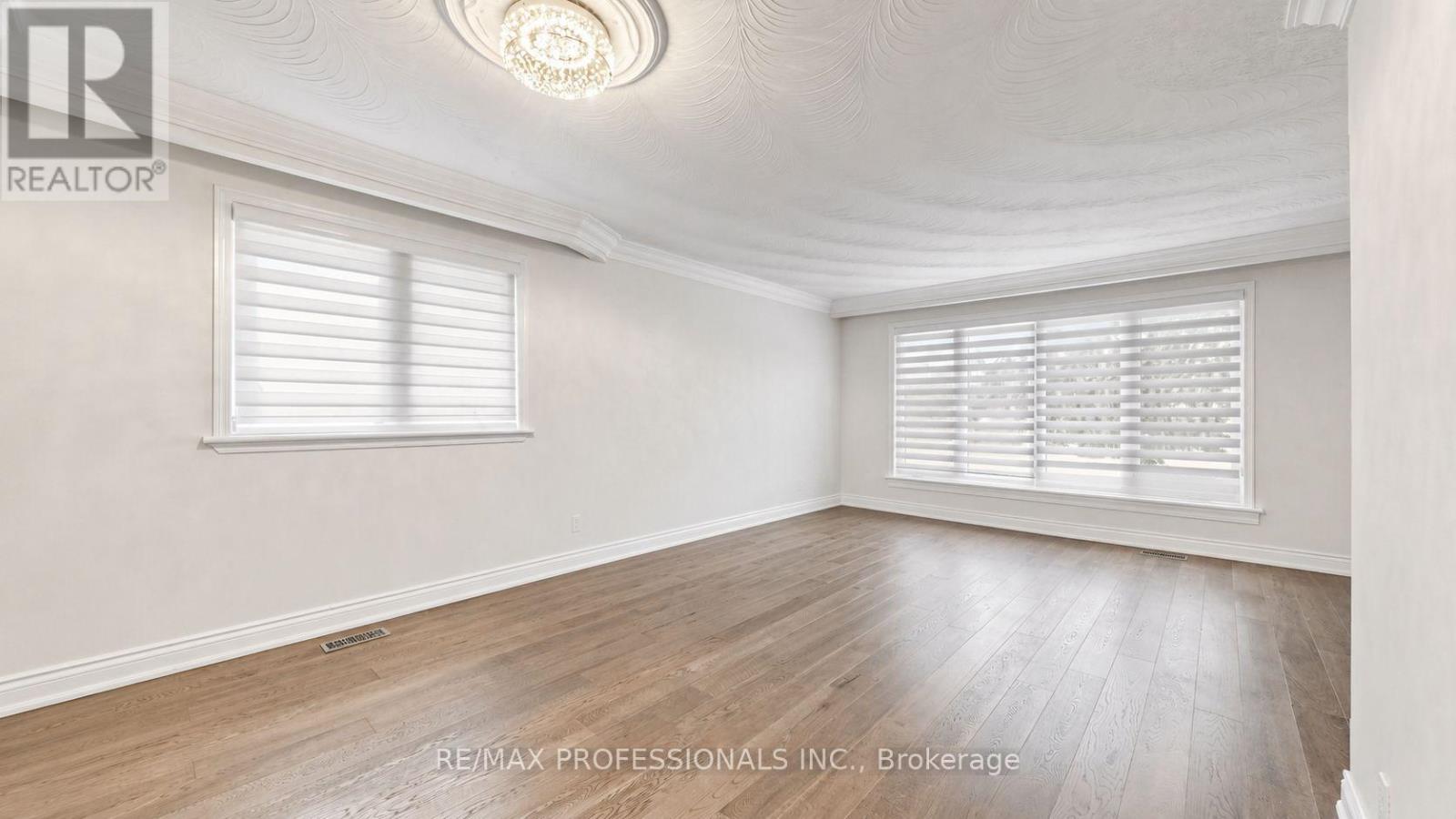 32 SELLMAR ROAD - 6
