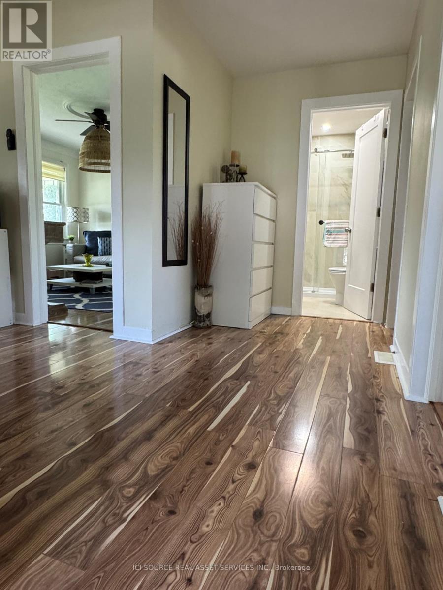 176 KINGSWAY STREET - 22