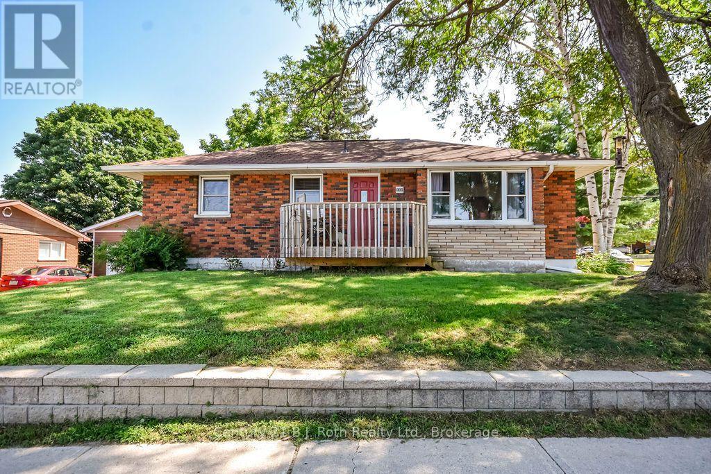 449 IRWIN STREET - 1