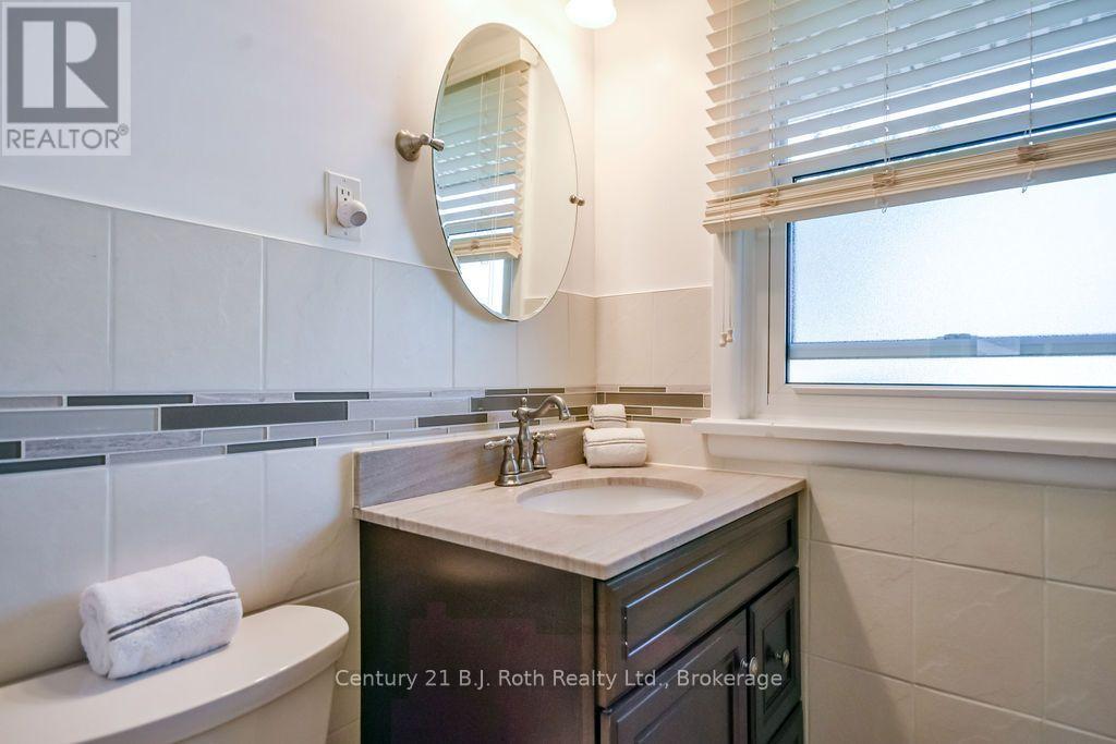 449 IRWIN STREET - 11