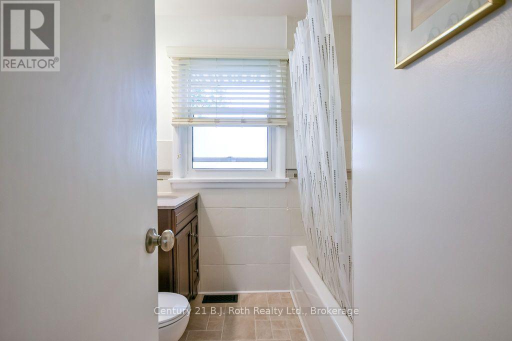 449 IRWIN STREET - 12