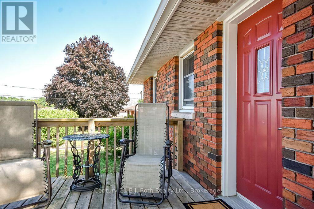 449 IRWIN STREET - 3