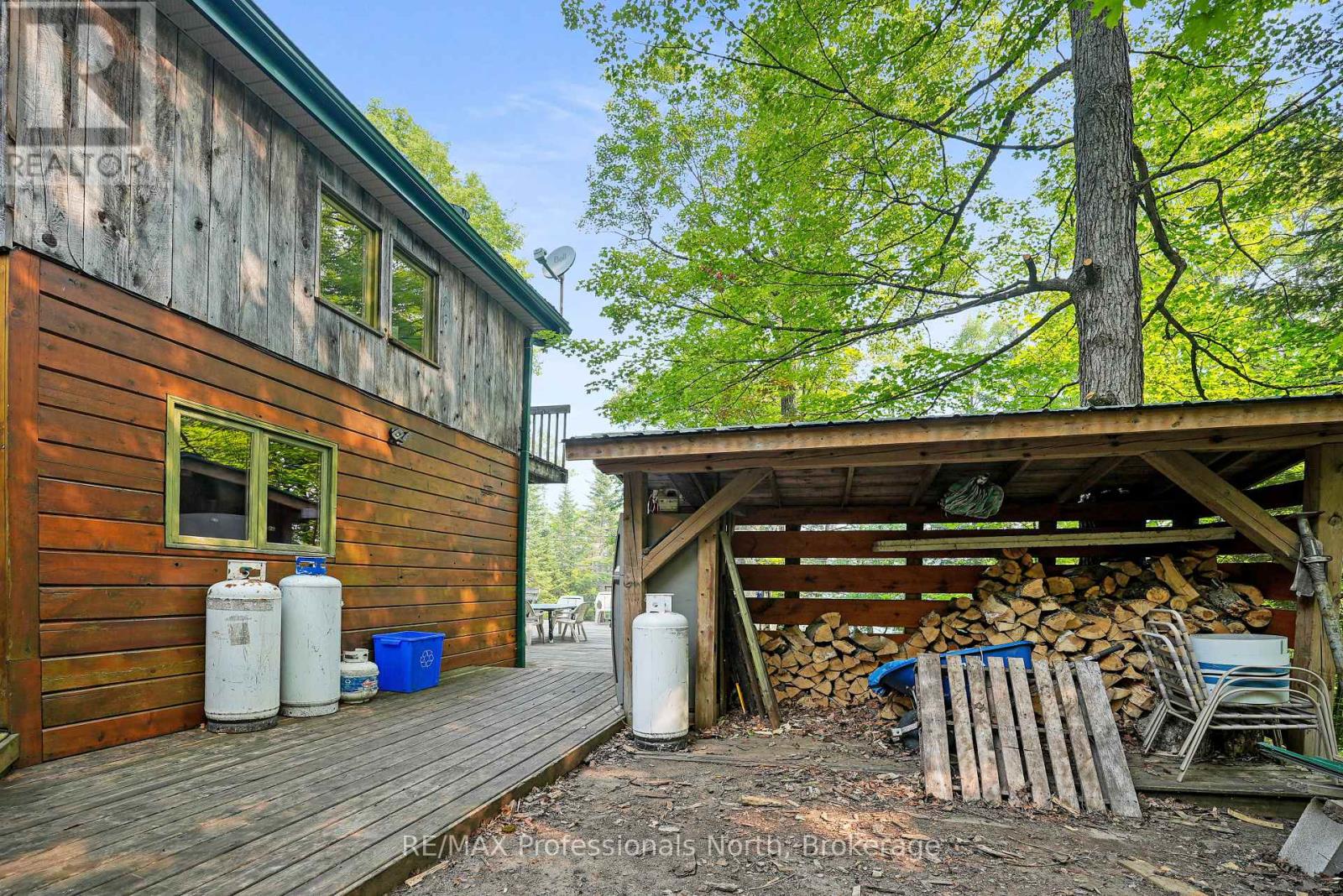 1087 WESTFALL LANE - 42