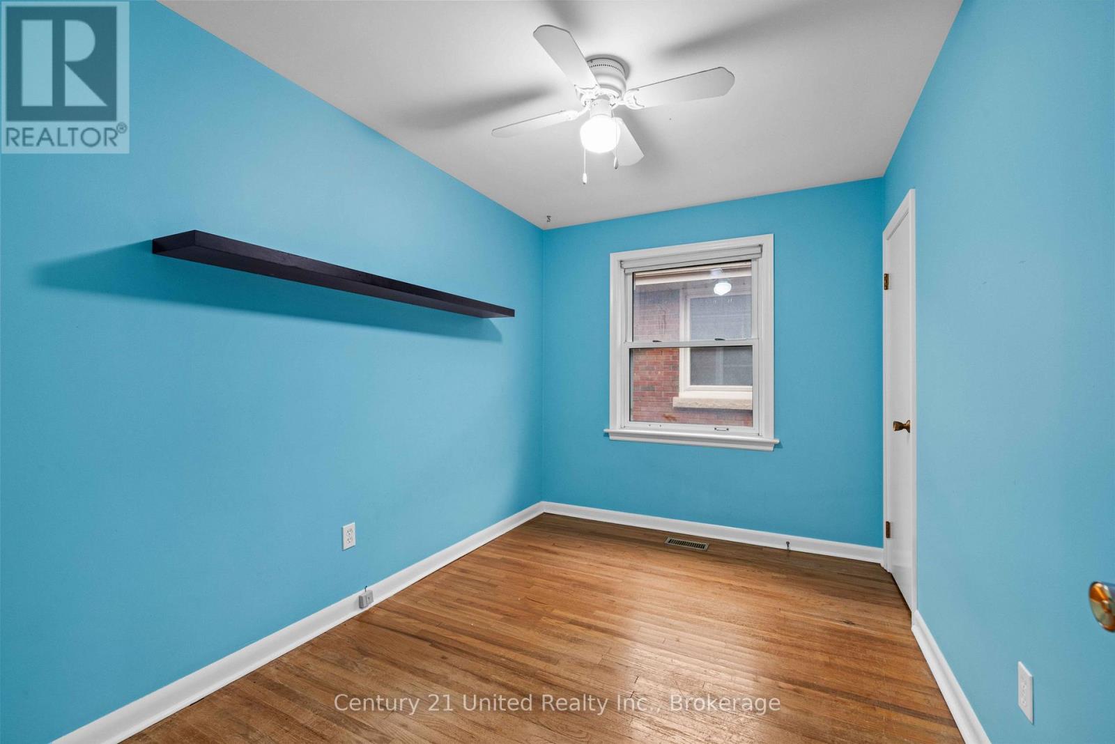 377 CHESTERFIELD AVENUE - 10