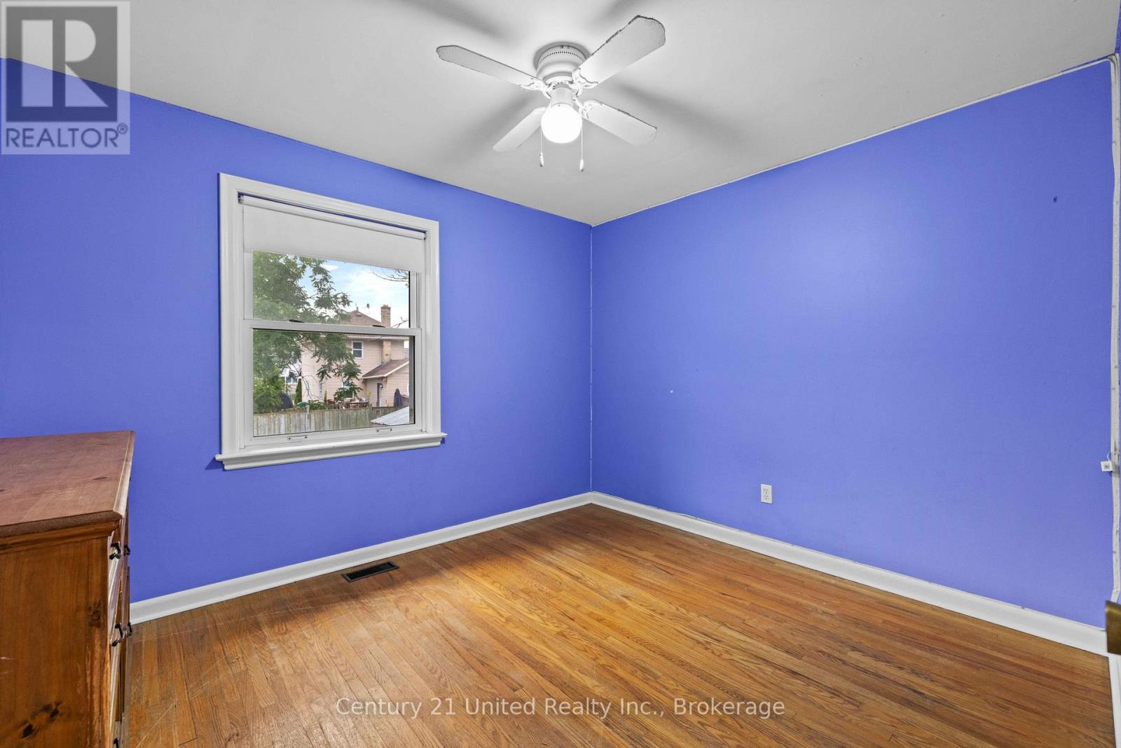 377 CHESTERFIELD AVENUE - 13