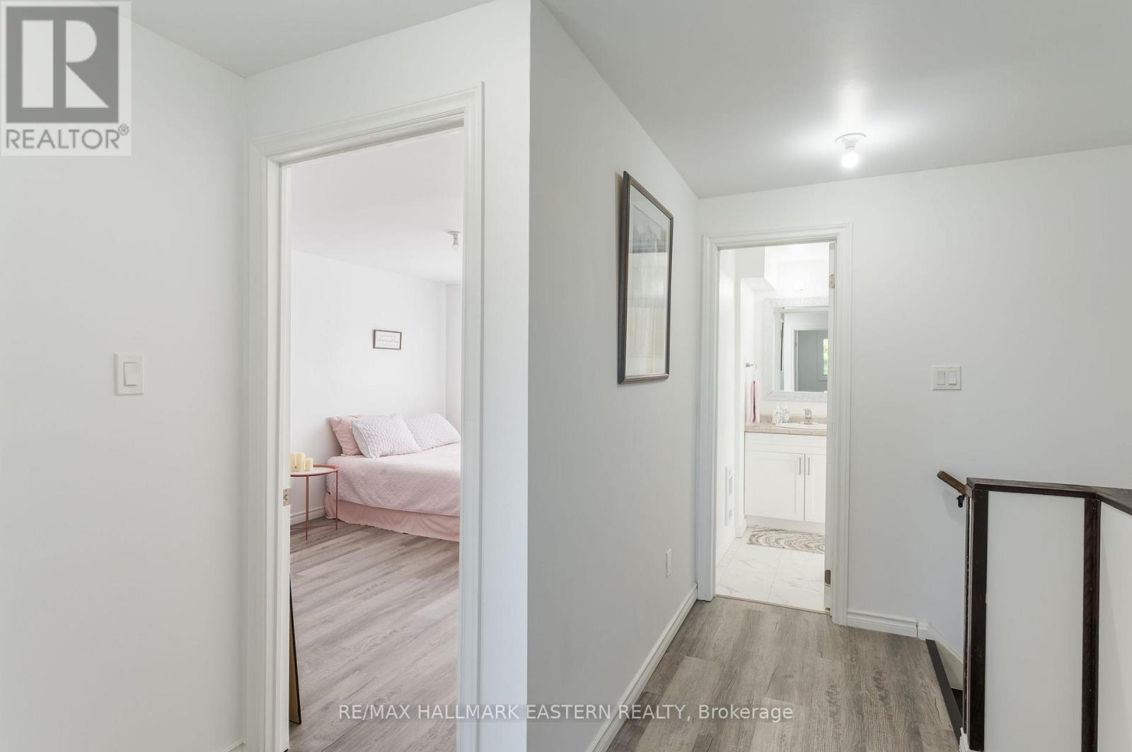 210 MAXWELL AVENUE - 16