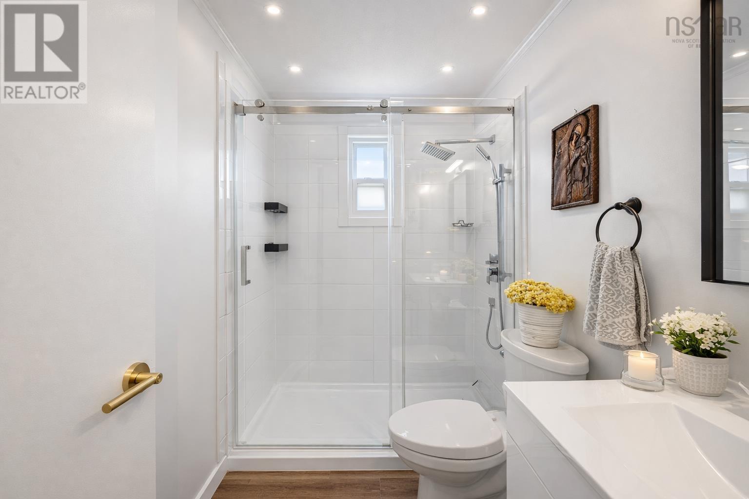 6 Alderwood Court - 26